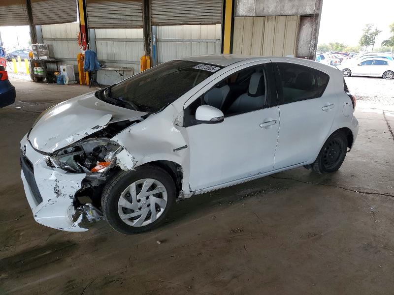 2016 TOYOTA PRIUS C — VIN JTDKDTB35G1117387
