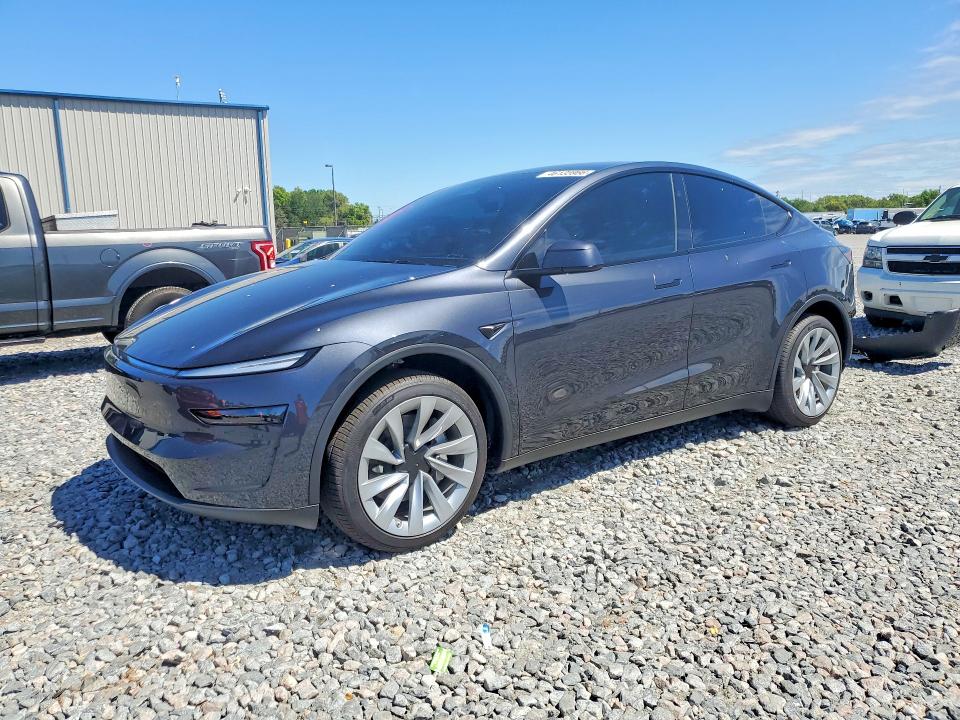2026 TESLA MODEL Y — VIN 7SAYGDED5TA610452