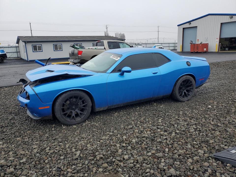 2015 DODGE CHALLENGER — VIN 2C3CDZBT5FH889240