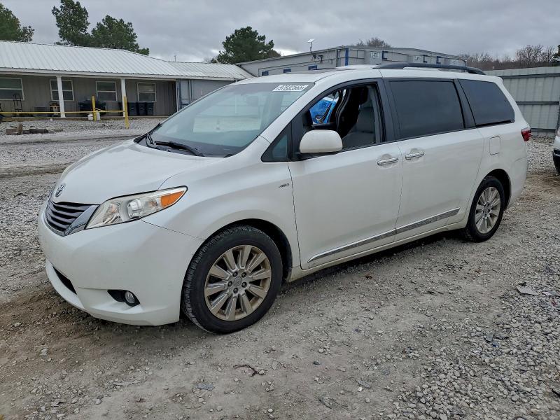 2016 TOYOTA SIENNA XLE — VIN 5TDDK3DCXGS138458