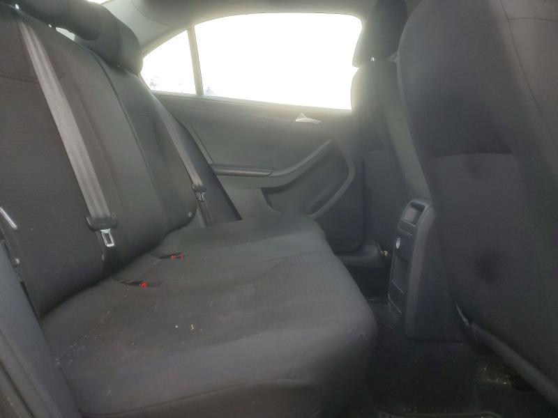 3VW2K7AJ4FM217329