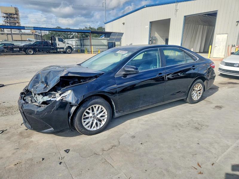 2016 TOYOTA CAMRY LE — VIN 4T4BF1FK2GR526088