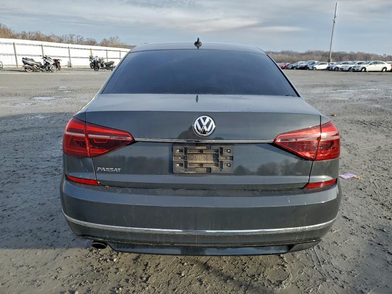 1VWDT7A34HC024092