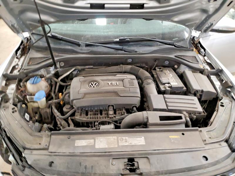 1VWDT7A32HC064025
