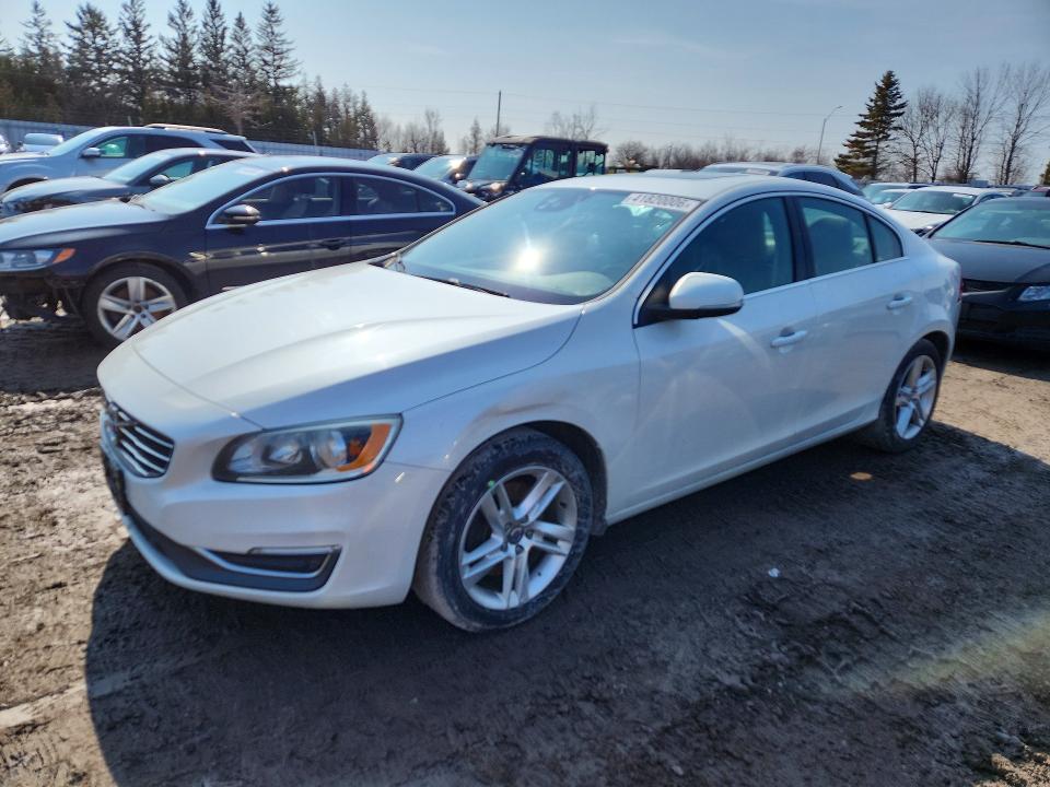 2015 VOLVO S60 — VIN YV1612TC7F2315006