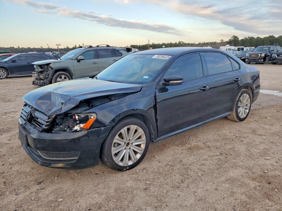 2015 VOLKSWAGEN PASSAT S — VIN 1VWAS7A30FC008961