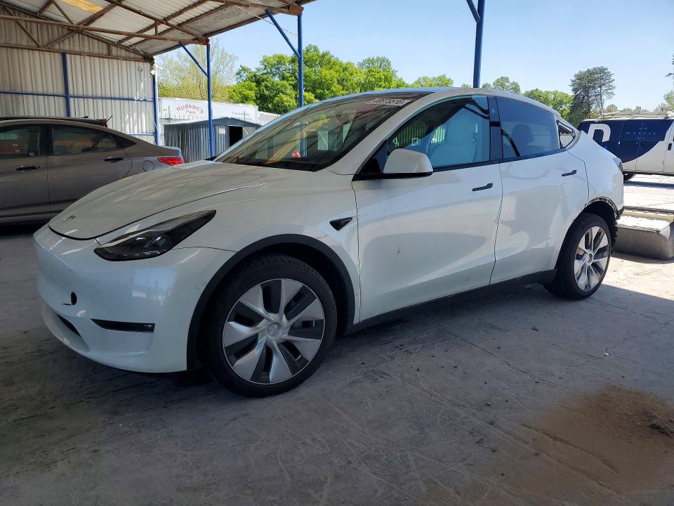 2023 TESLA MODEL Y — VIN 7SAYGDEE6PF636317