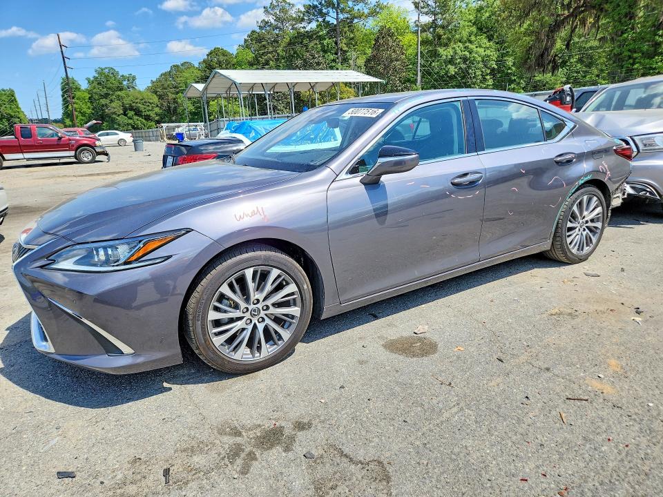 2021 LEXUS ES 350 — VIN 58ADZ1B19MU083370