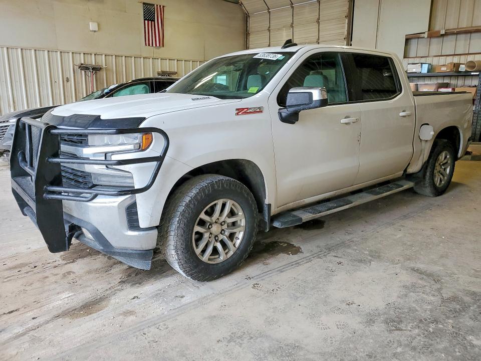 2021 CHEVROLET SILVERADO — VIN 3GCUYDET5MG363643