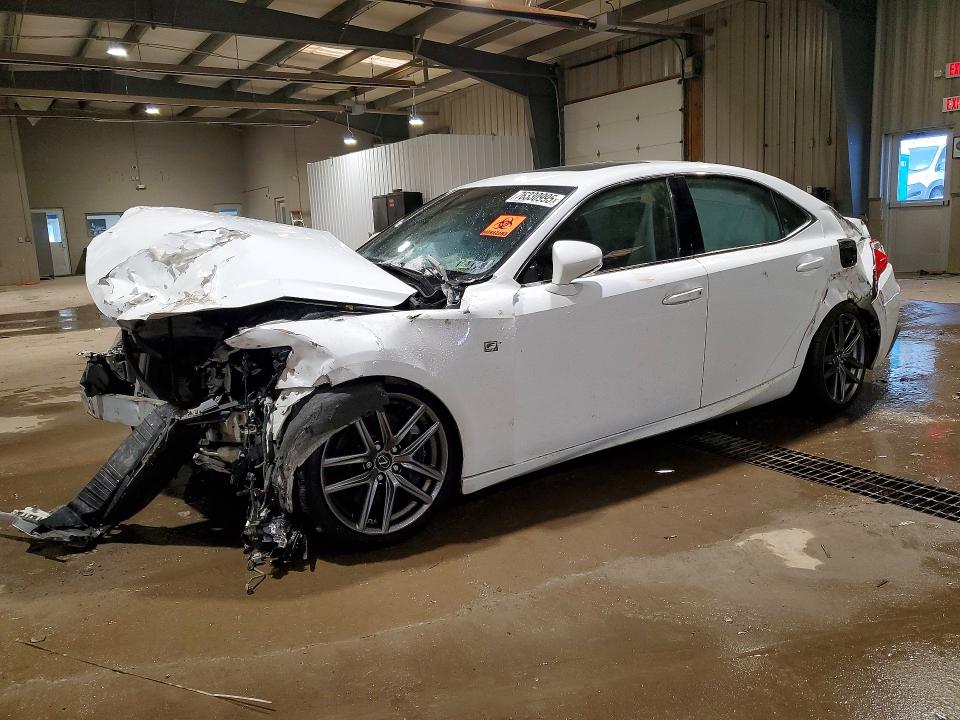 2018 LEXUS IS — VIN JTHC81D2XJ5027782