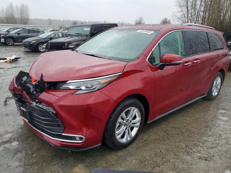 2024 TOYOTA SIENNA — VIN 5TDESKFC5RS113689