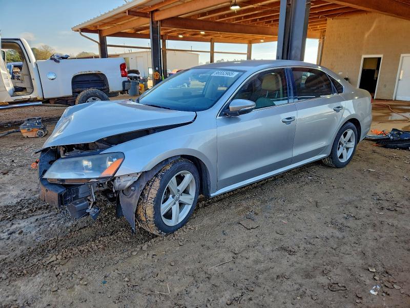 2012 VOLKSWAGEN PASSAT SE — VIN 1VWBP7A31CC030758