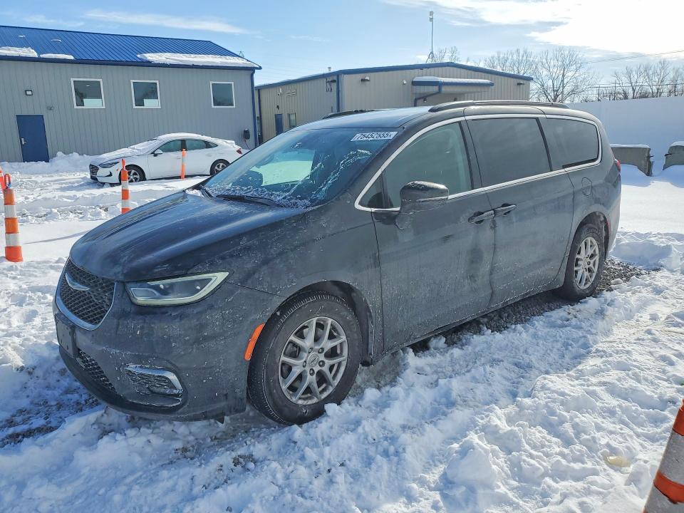 2022 CHRYSLER PACIFICA — VIN 2C4RC1BG3NR179324