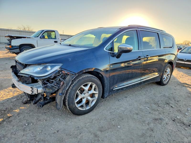 2018 CHRYSLER PACIFICA — VIN 2C4RC1GG3JR245907