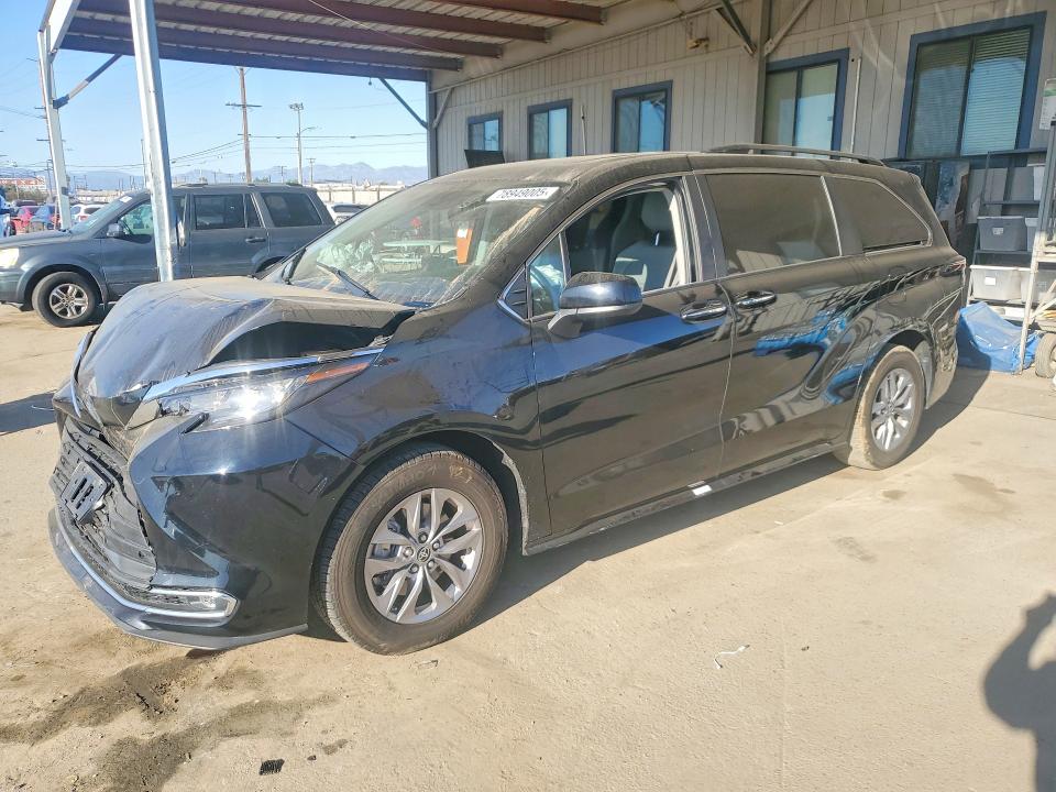 2023 TOYOTA SIENNA — VIN 5TDYRKEC8PS164305