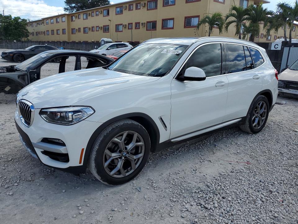 2021 BMW X3 — VIN 5UXTY3C08M9F99624