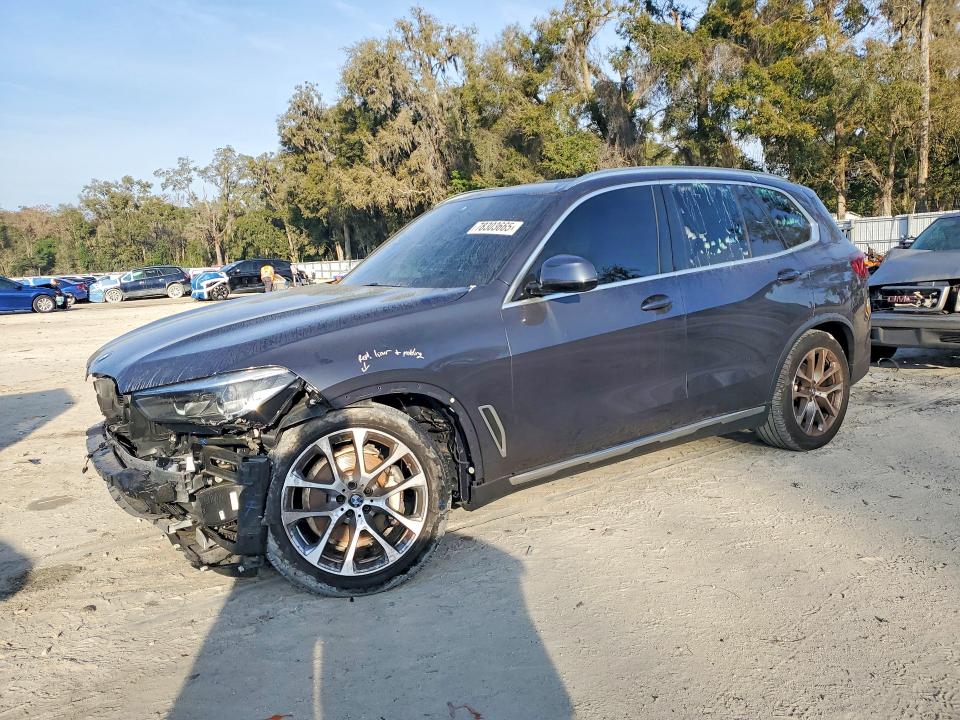 2021 BMW X5 — VIN 5UXCR4C00M9G59303