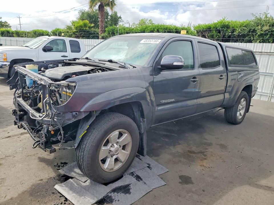 2015 TOYOTA TACOMA — VIN 3TMMU4FN7FM082220