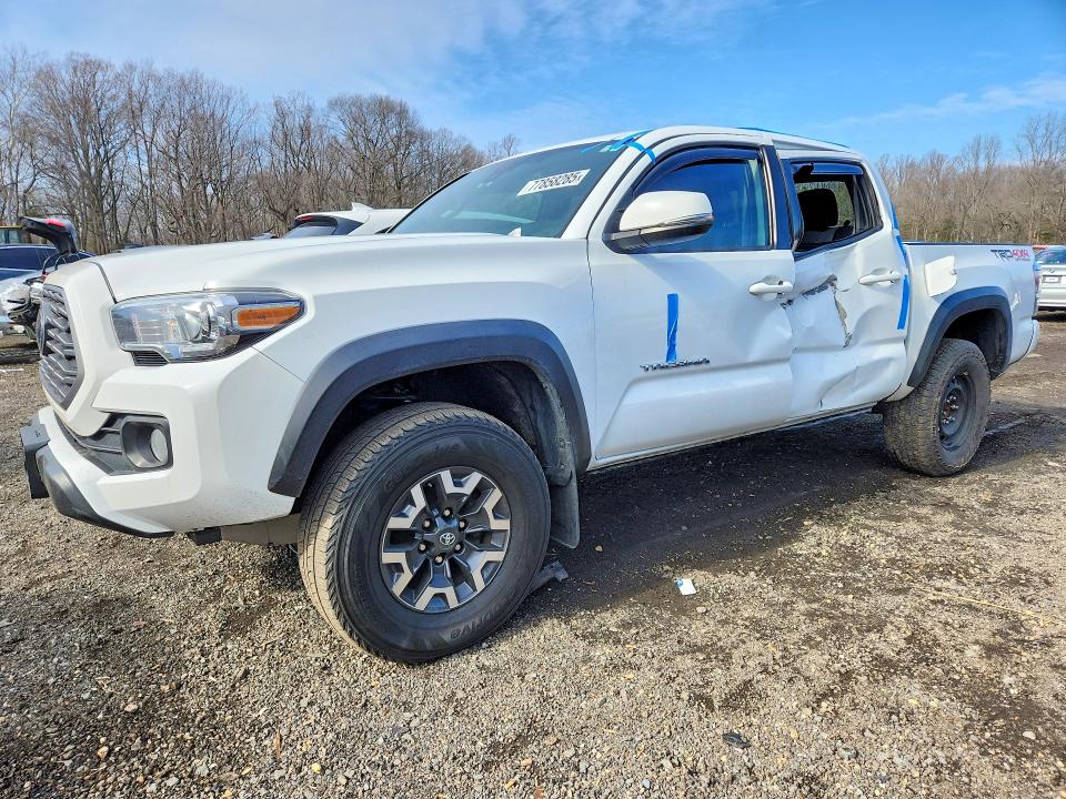 2022 TOYOTA TACOMA — VIN 3TMCZ5AN0NM499395