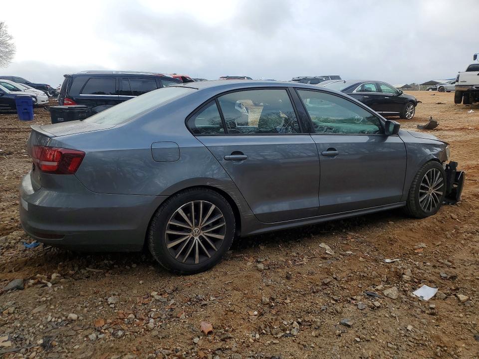 3VWD17AJ8HM305752