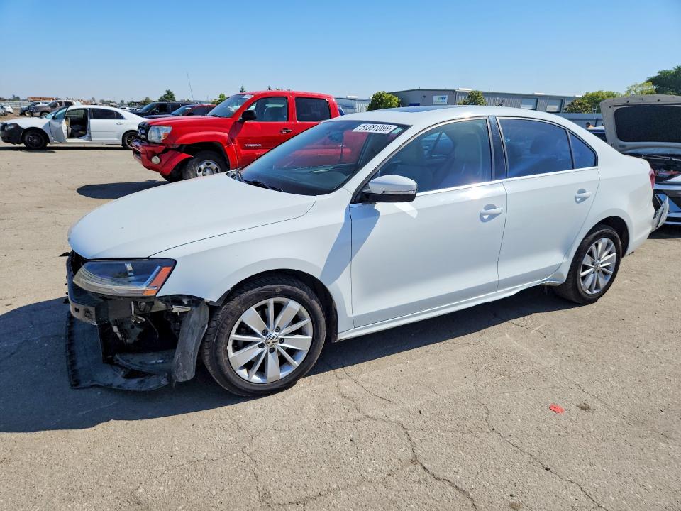 2016 VOLKSWAGEN JETTA — VIN 3VWD67AJ4GM331202