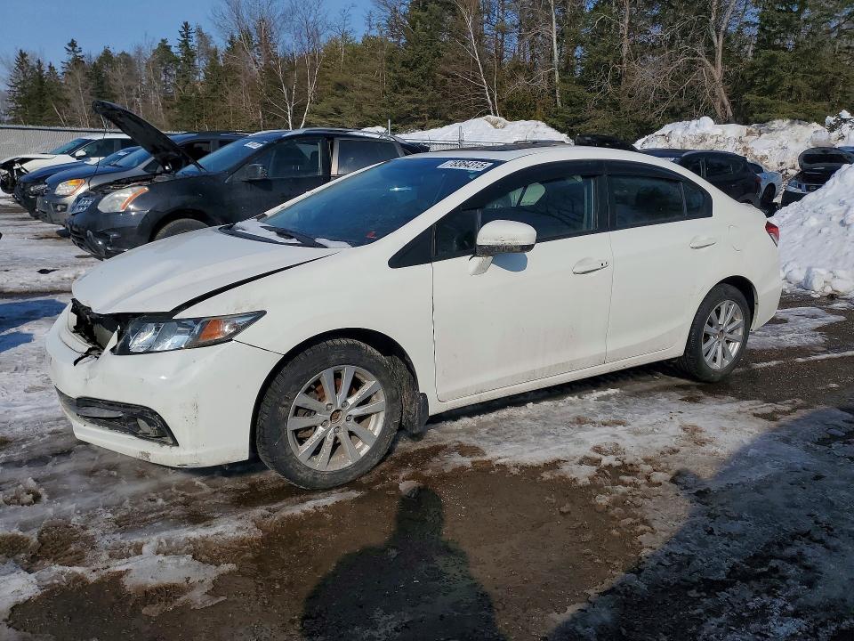 2015 HONDA CIVIC — VIN 2HGFB2F7XFH051502
