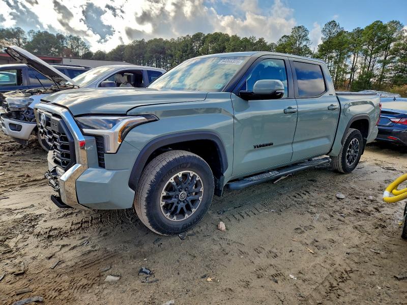 2024 TOYOTA TUNDRA CRE — VIN 5TFLA5DB2RX152269