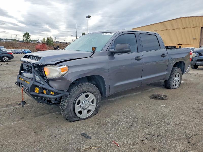 2016 TOYOTA TUNDRA — VIN 5TFDY5F13GX516636