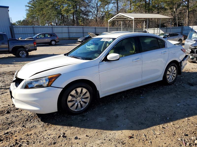 2011 HONDA ACCORD LX — VIN 1HGCP2F39BA108055