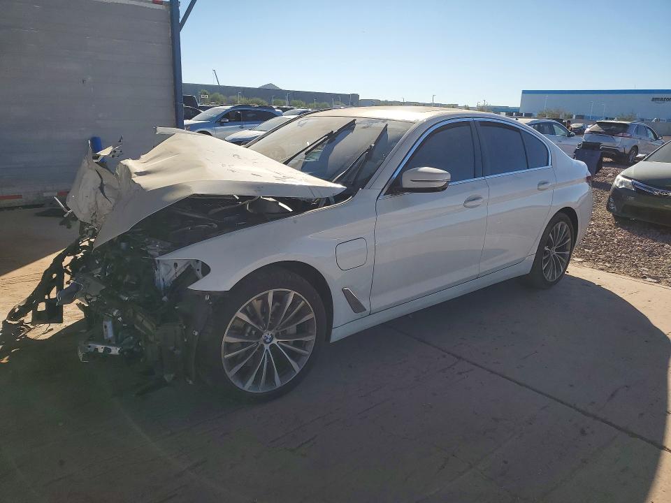 2021 BMW 530 E — VIN WBA13AG02MCF55883