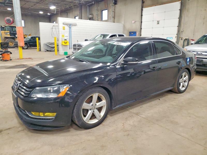 2015 VOLKSWAGEN PASSAT S — VIN 1VWAT7A30FC103663