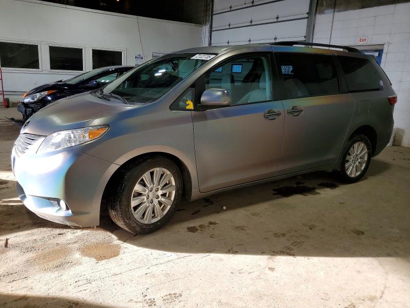 2017 TOYOTA SIENNA XLE — VIN 5TDDZ3DC6HS172099