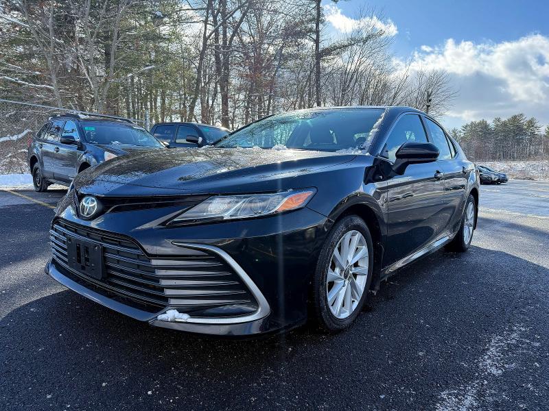 2021 TOYOTA CAMRY LE — VIN 4T1C11BK8MU019856