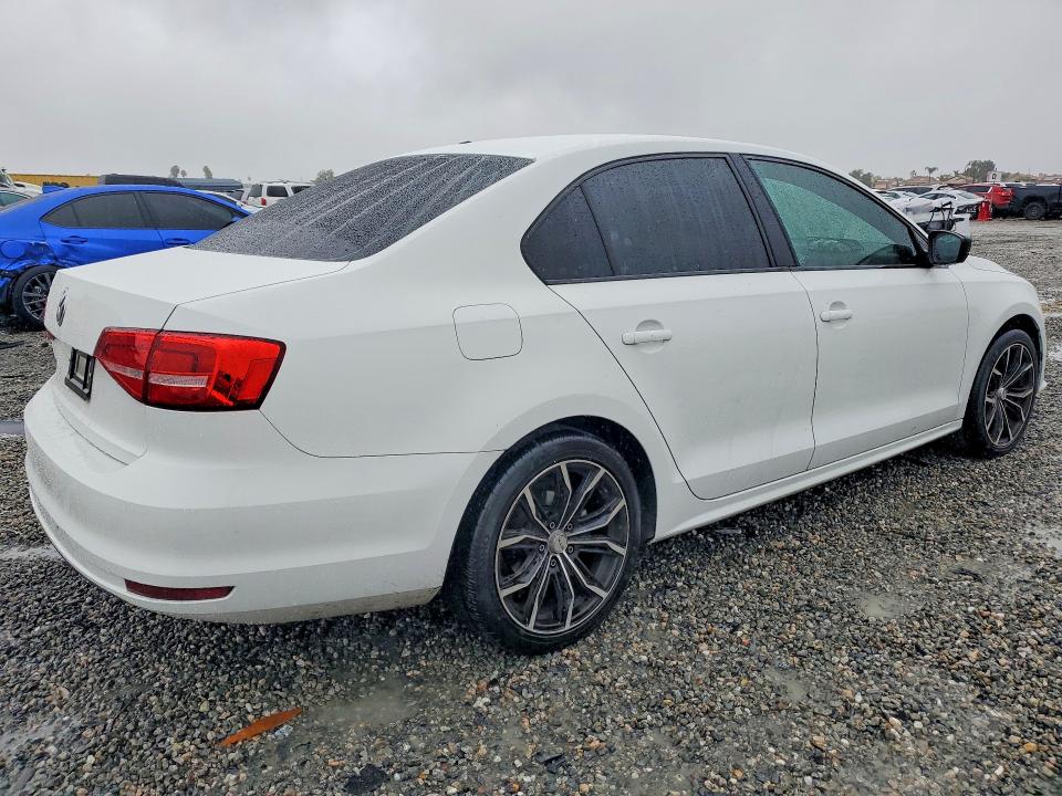 3VW2K7AJXFM326054