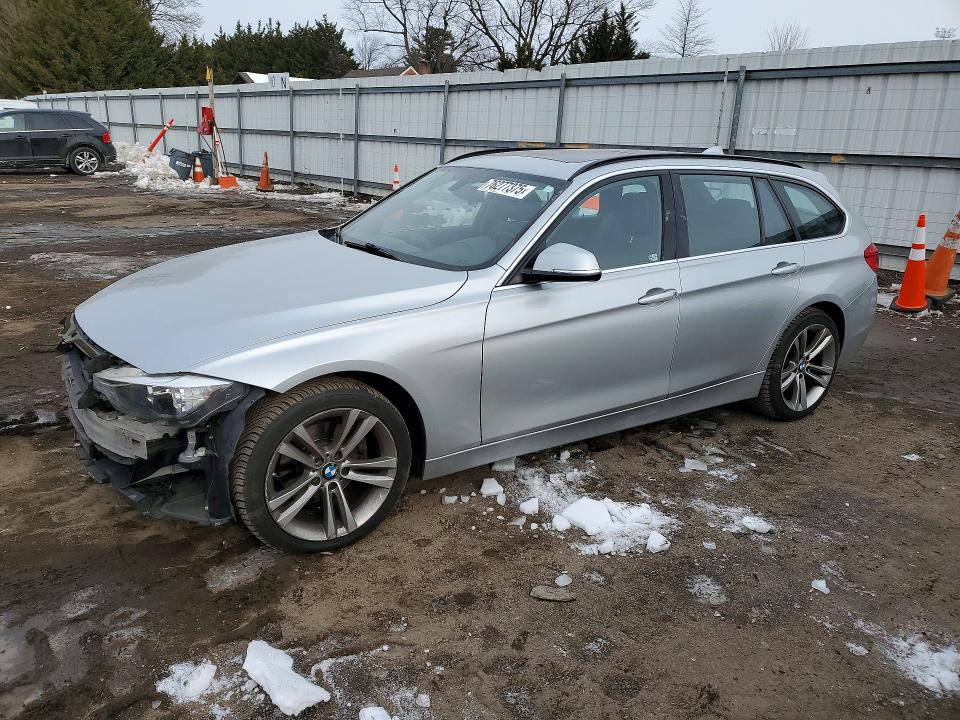 2017 BMW 330 — VIN WBA8K3C56HK678657
