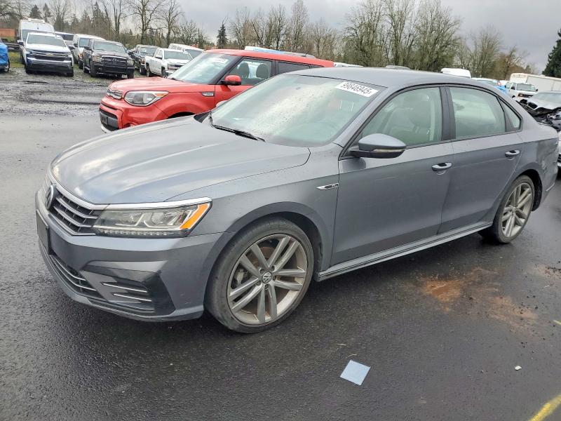 2018 VOLKSWAGEN PASSAT S — VIN 1VWAA7A33JC012921