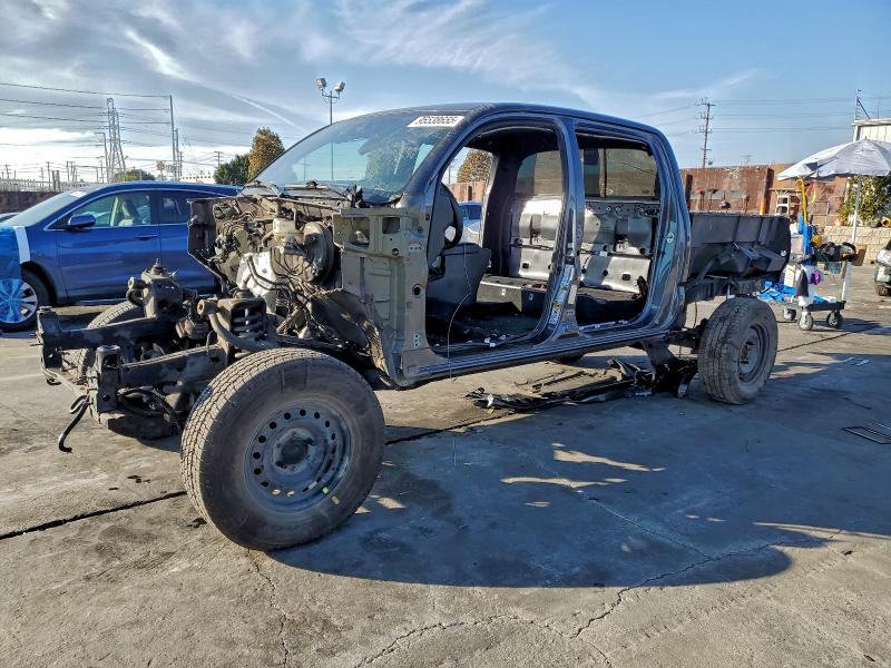 2017 TOYOTA TACOMA DOU — VIN 5TFDZ5BN6HX021984
