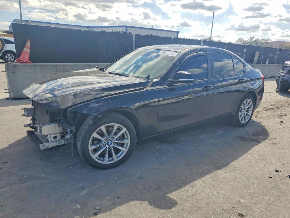 2018 BMW 320 — VIN WBA8E5G58JNU46207