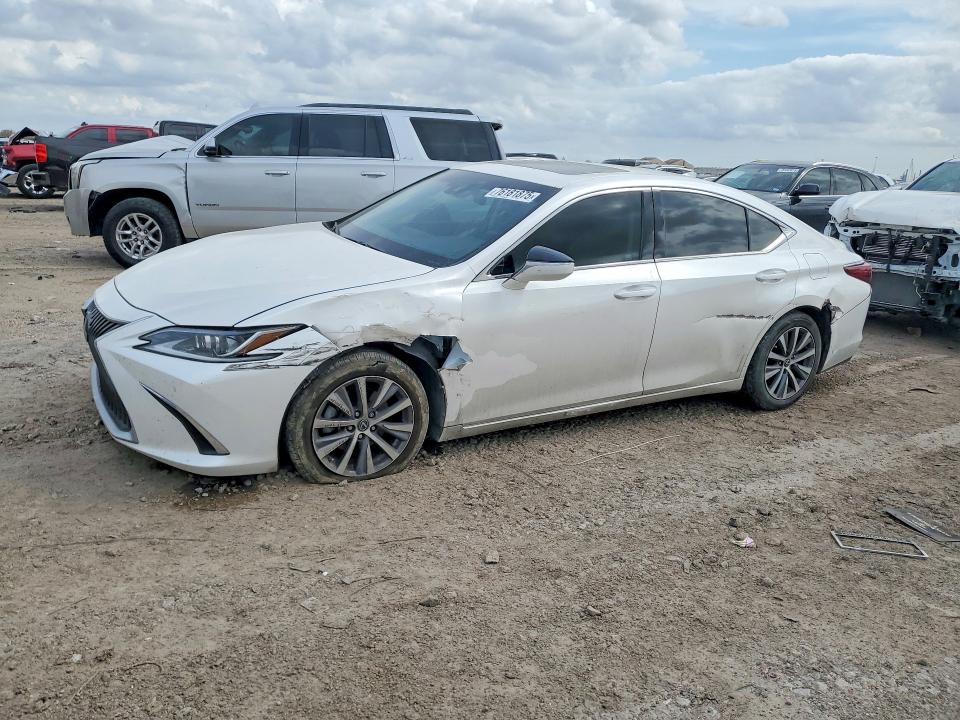 2021 LEXUS ES 350 — VIN 58ADZ1B17MU102191