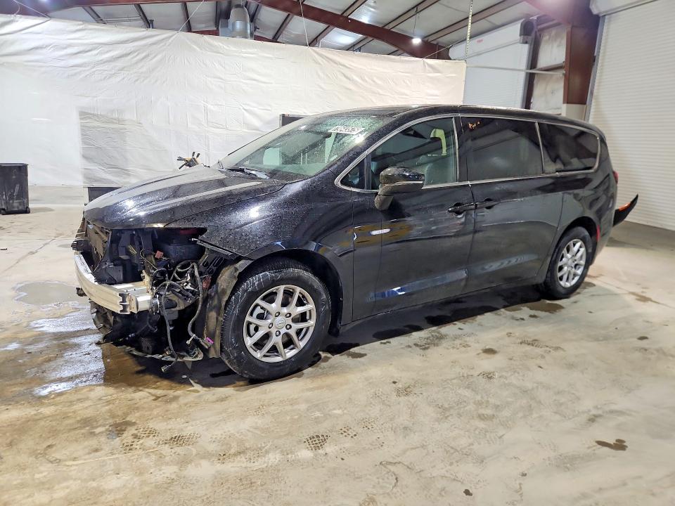 2026 CHRYSLER PACIFICA — VIN 2C4RC1BG6TR197359