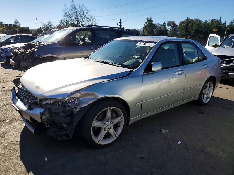 2001 LEXUS IS 300 — VIN JTHBD182110021528