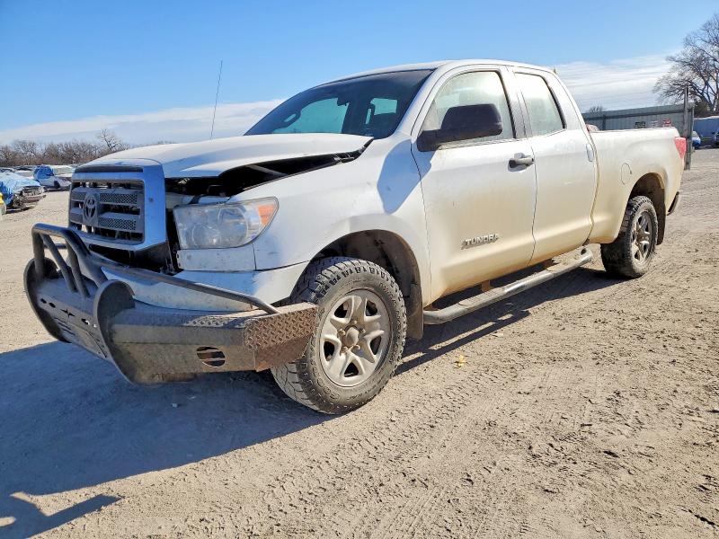 2010 TOYOTA TUNDRA DOU — VIN 5TFUM5F11AX004389