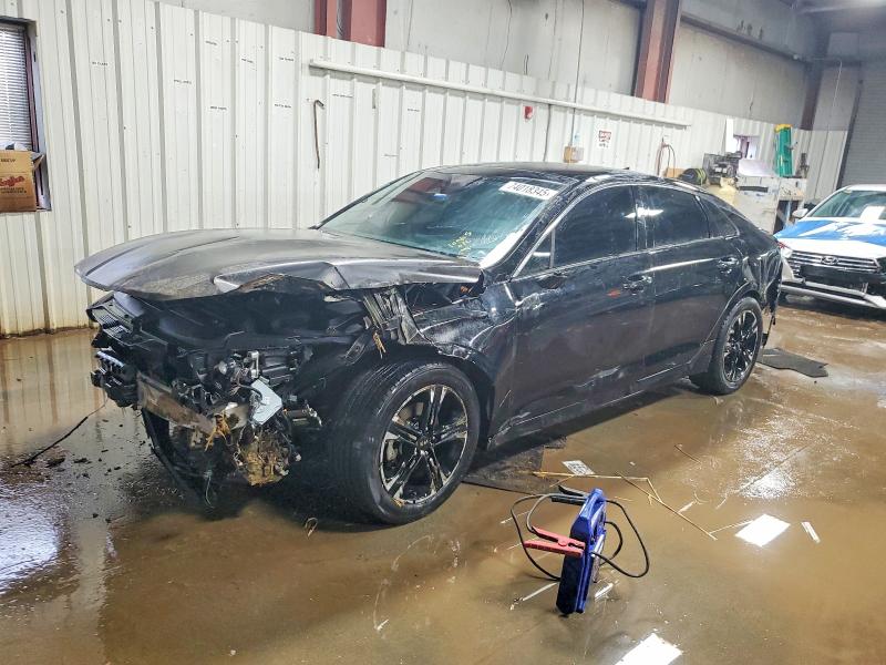 2021 KIA K5 — VIN 5XXG64J26MG054931
