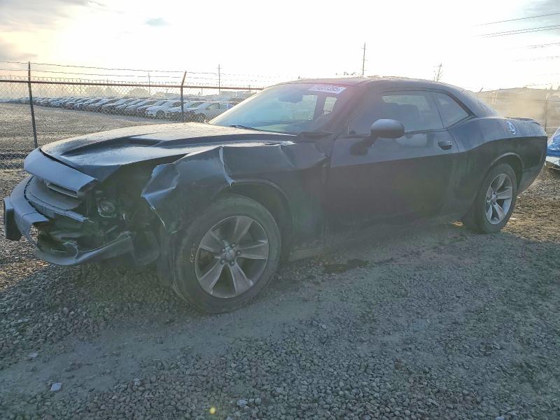 2016 DODGE CHALLENGER — VIN 2C3CDZAG4GH137616