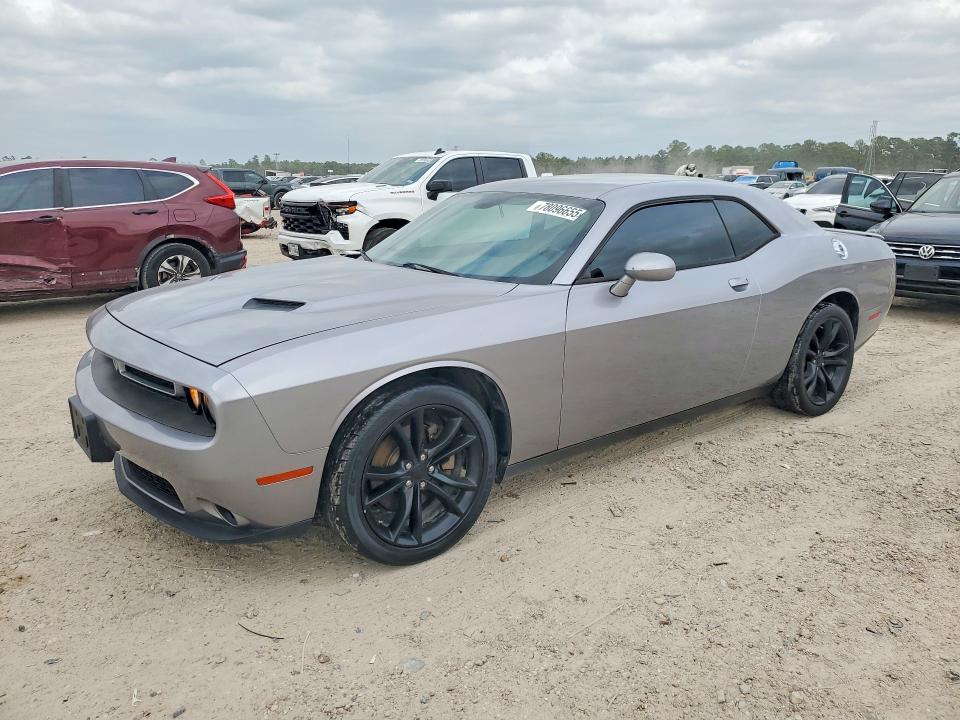 2015 DODGE CHALLENGER — VIN 2C3CDZAG4FH783494