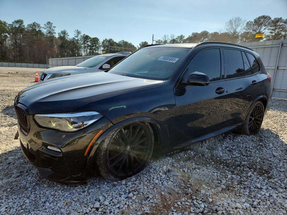 2021 BMW X5 — VIN 5UXCR6C02M9E66436