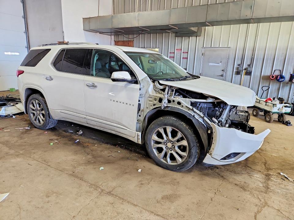 1GNEVJKW6JJ180151