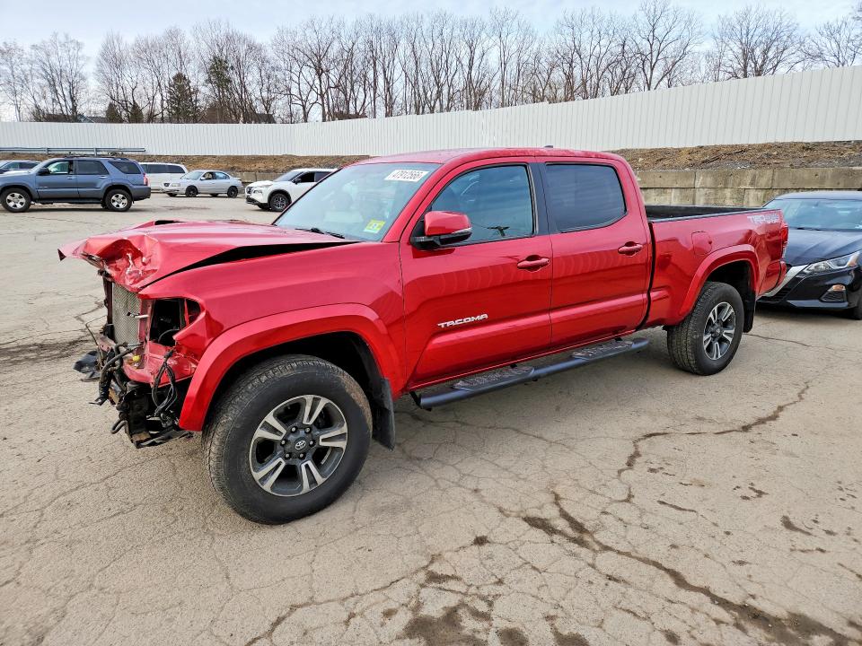 2017 TOYOTA TACOMA — VIN 5TFDZ5BN9HX025818