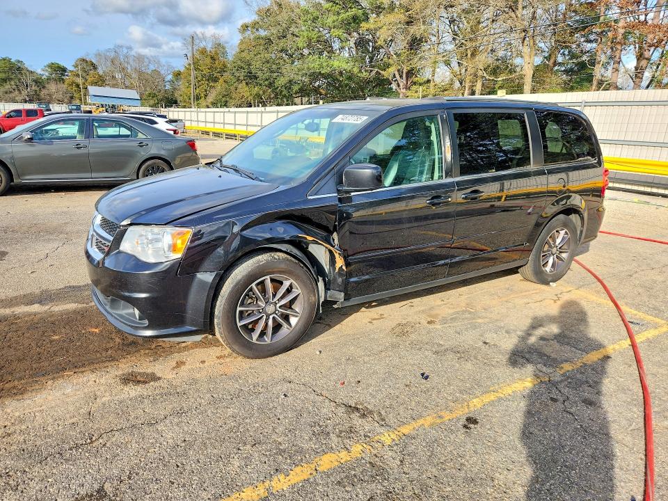 2017 DODGE GRAND CARAVAN — VIN 2C4RDGCG7HR741874