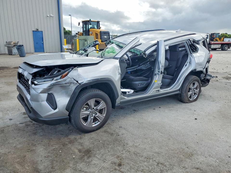 2024 TOYOTA RAV4 HYBRID — VIN JTMRWRFV1RJ059272